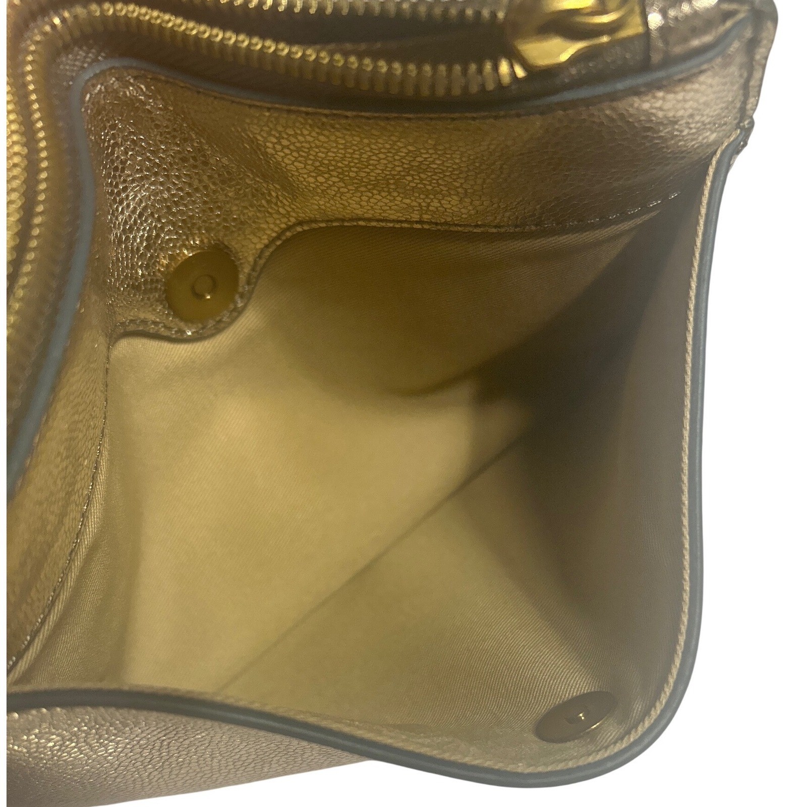 J.Crew Metallic Gold Pebbled Leather Green Tassel Clutch Bag 8.25″ x 5.5″ NWT