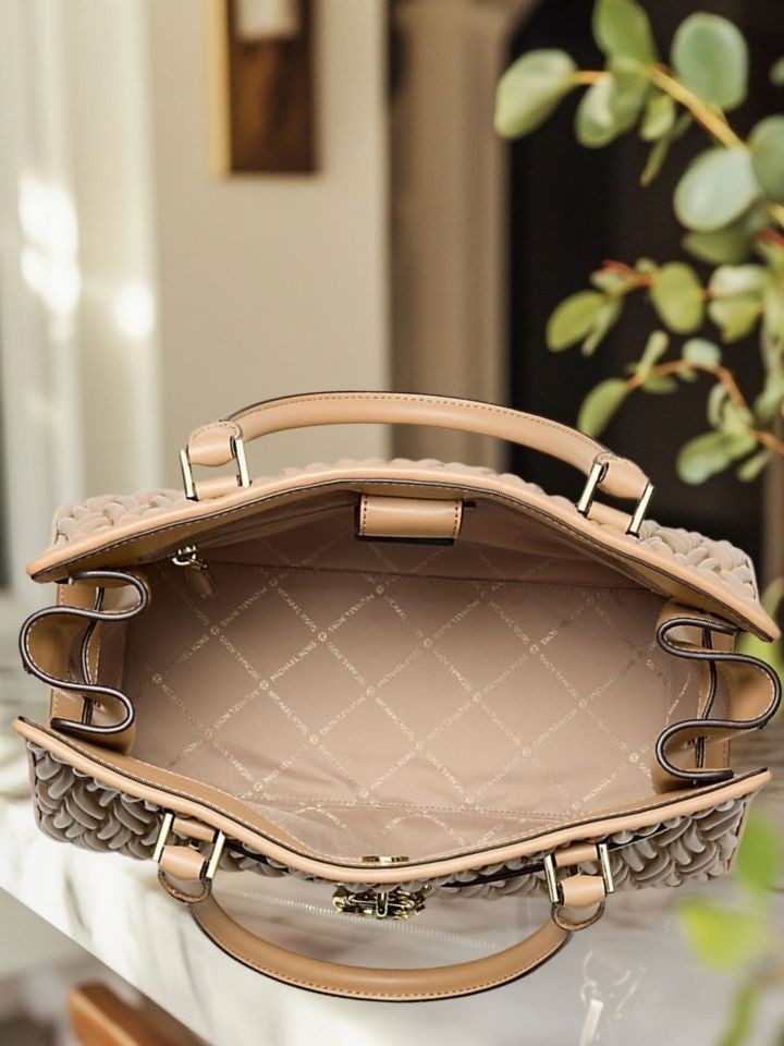 Michael Kors Hamilton Women Medium Matelassé Crossbody Satchel Handbag Purse Bag