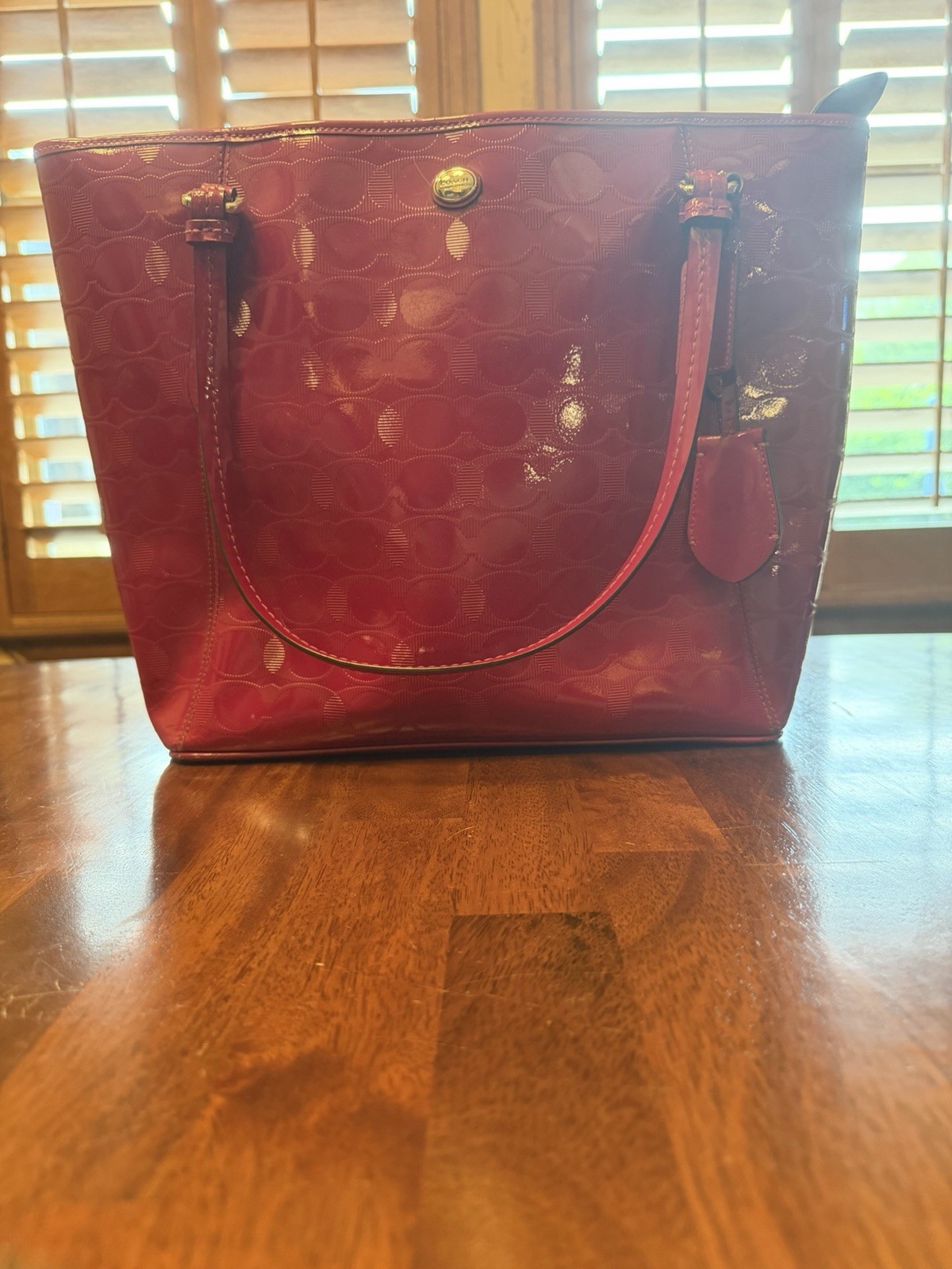 Coach Signature Red Patent Finish Tote Bag Zip Closure Gold-Tone Hardware