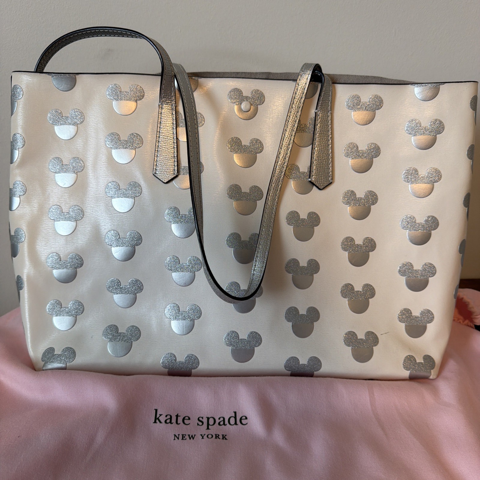 KATE SPADE Disney Parks Exclusive Ivory Silver Purse RARE