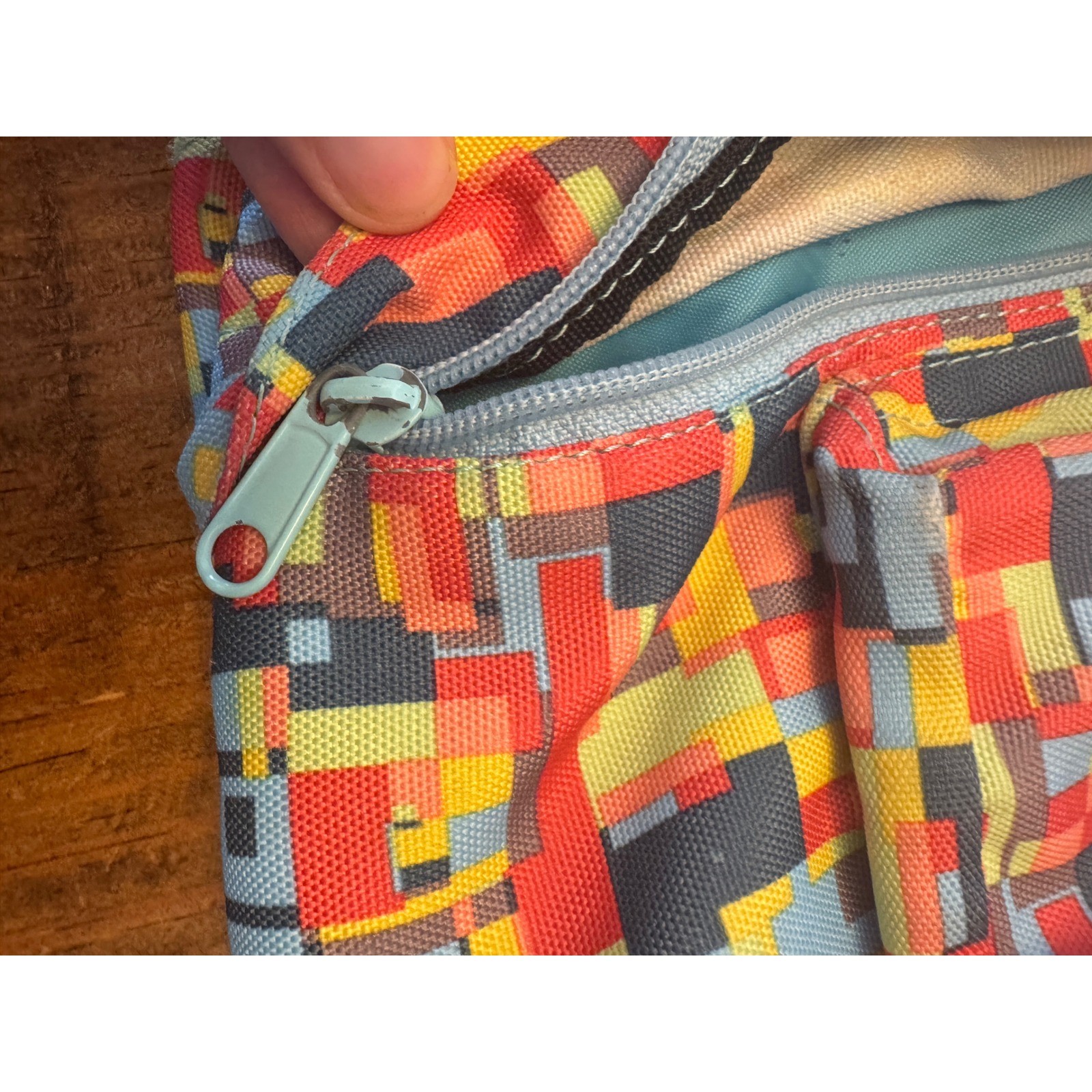 KAVU Rope Bag Sling Backpack Geometric Pixel Print Multicolor Canvas Crossbody