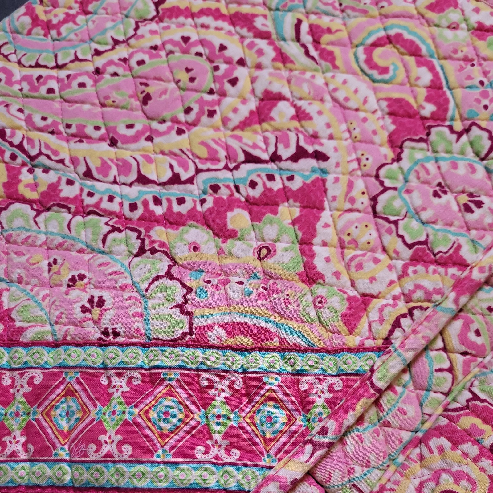Vera Bradley Capri Melon Paisley Messenger Bag/Computer Bag