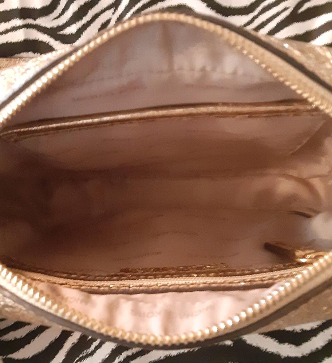 Michael Kors RARE RETIRED STYLE STUNNING SPARKLING GOLD SHOULDER/ CROSSBODY BAG