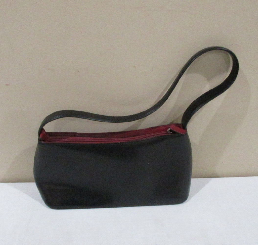 Vtg. Y2K Black/ Dark Red Shoulder Handbag Silver Blue Scallop Cut Out