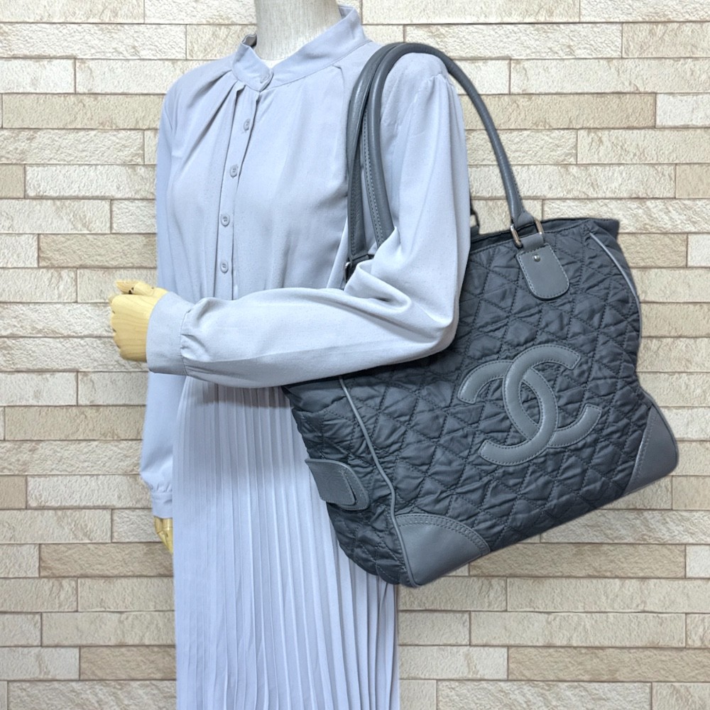CHANEL Tote Bag A33100 Nylon leather Paris New York Line COCO Mark used