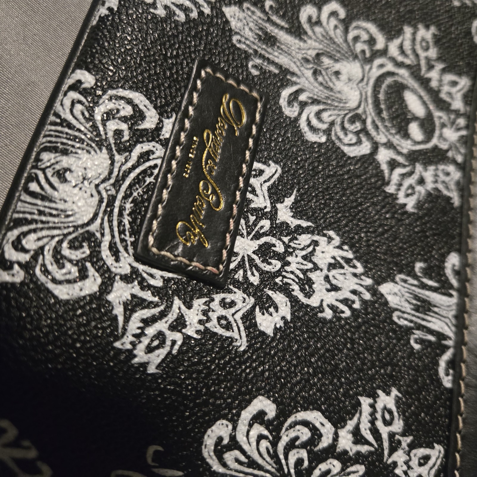 Disney Jack Skellington Wristlet Zip Pouch Black/White Red Lining Gold HW