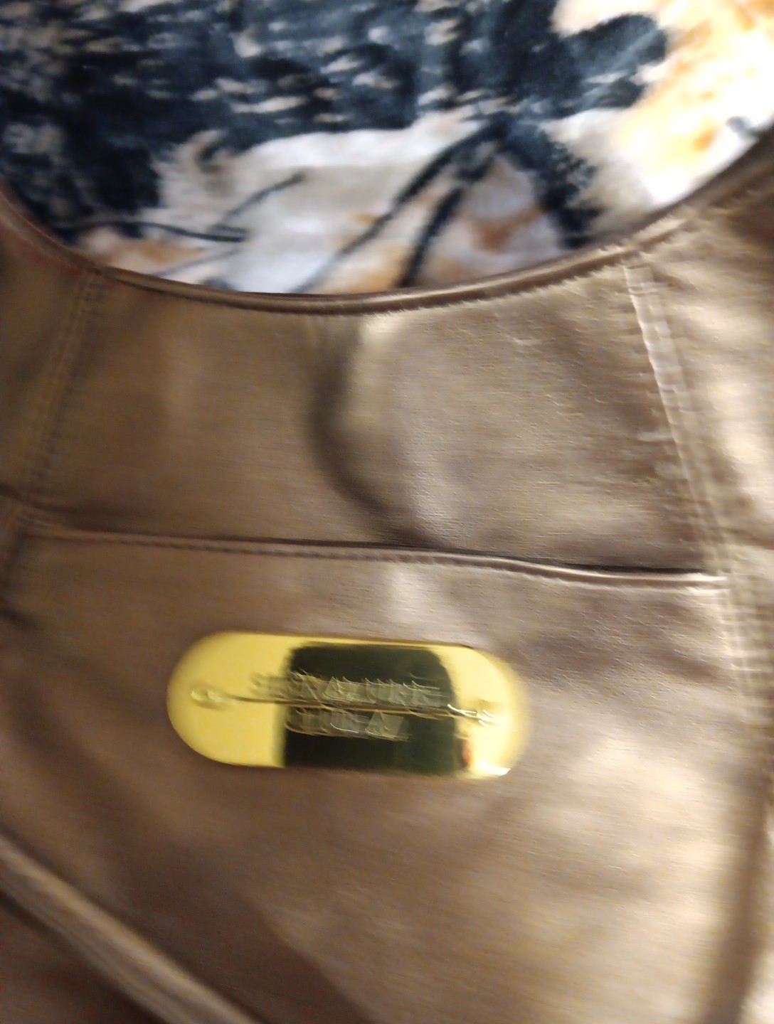 Signature Club A Shoulder Bag Large Without Tags Great Condition