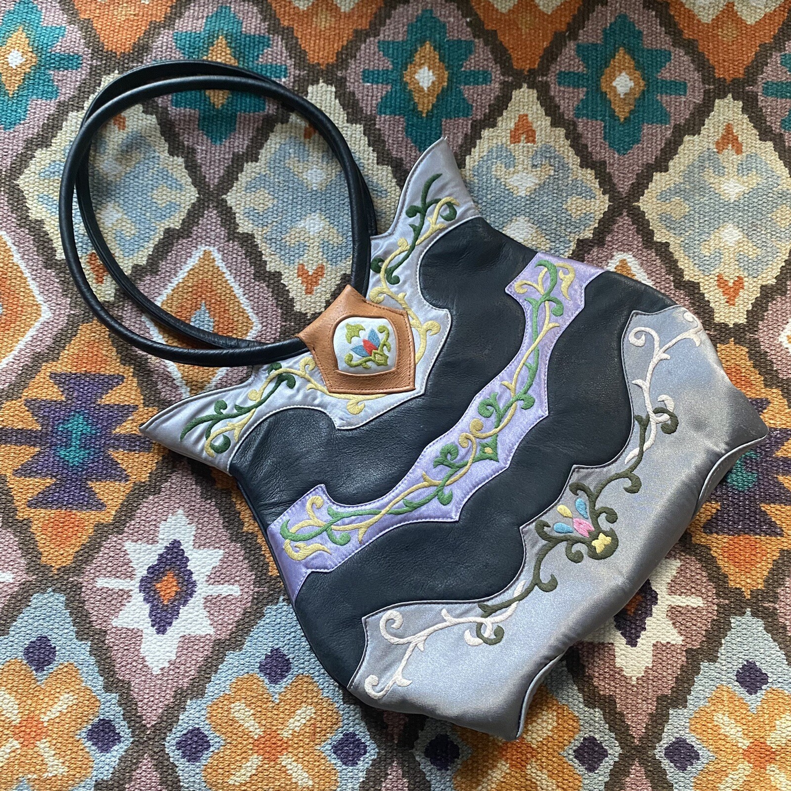 Oovoo Silk And Leather Hand Embroidered Purse Shoulder Bag Ornate Boho Style