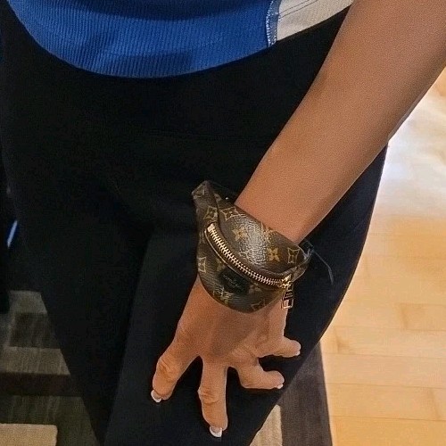 ​LOUIS VUITTON Monogram Party Bumbag Bracelet Wrist Pouch Arm Band M6562A Sz 19