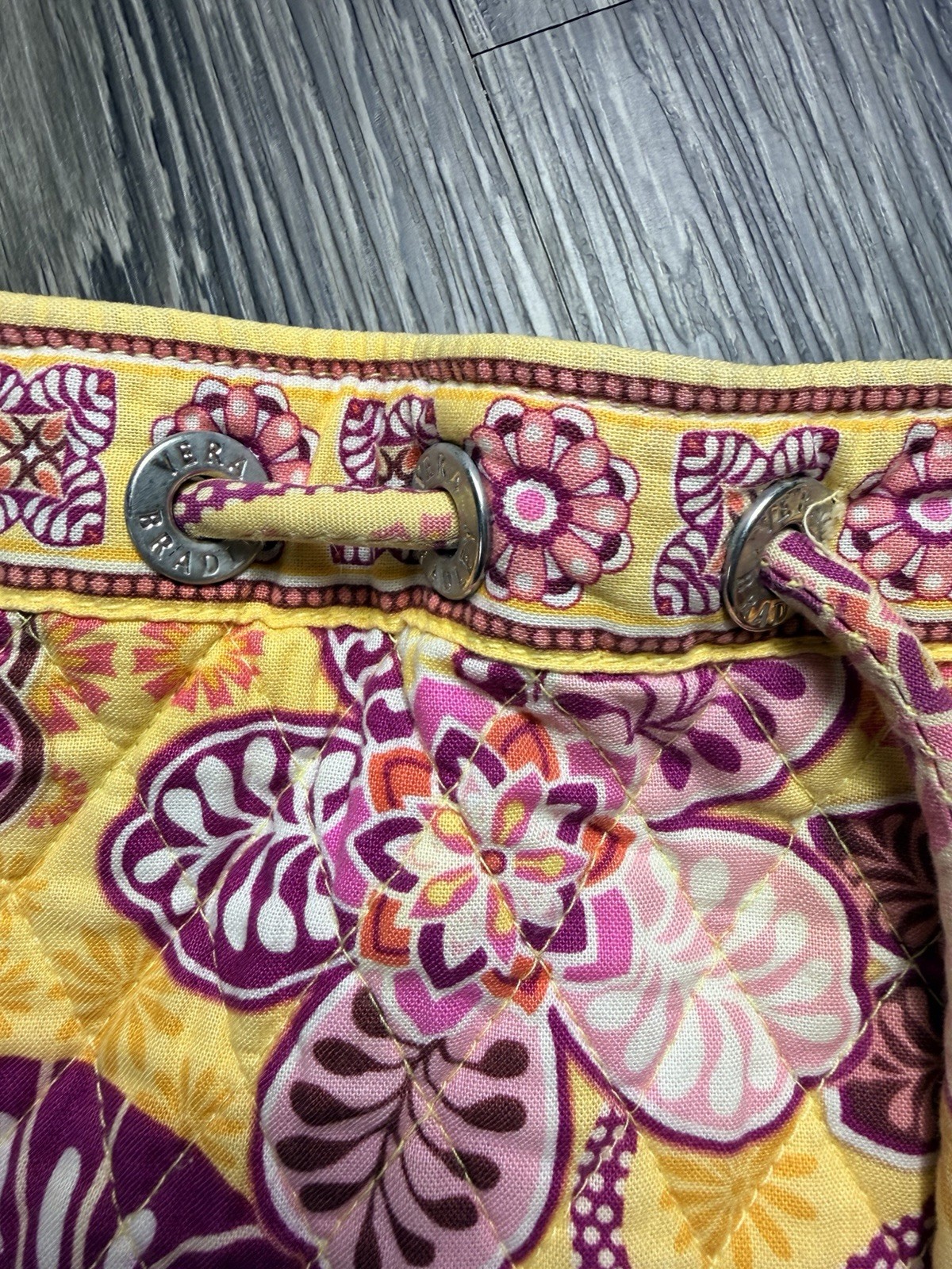 VTG Vera Bradley Bali Gold Drawstring Backpack Yellow Pink Floral Quilted Bag