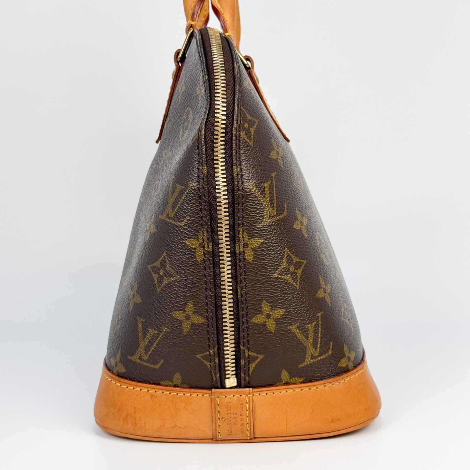 Louis Vuitton Alma PM Monogram Canvas Hand Bag LV Authentic M51130 B26062702