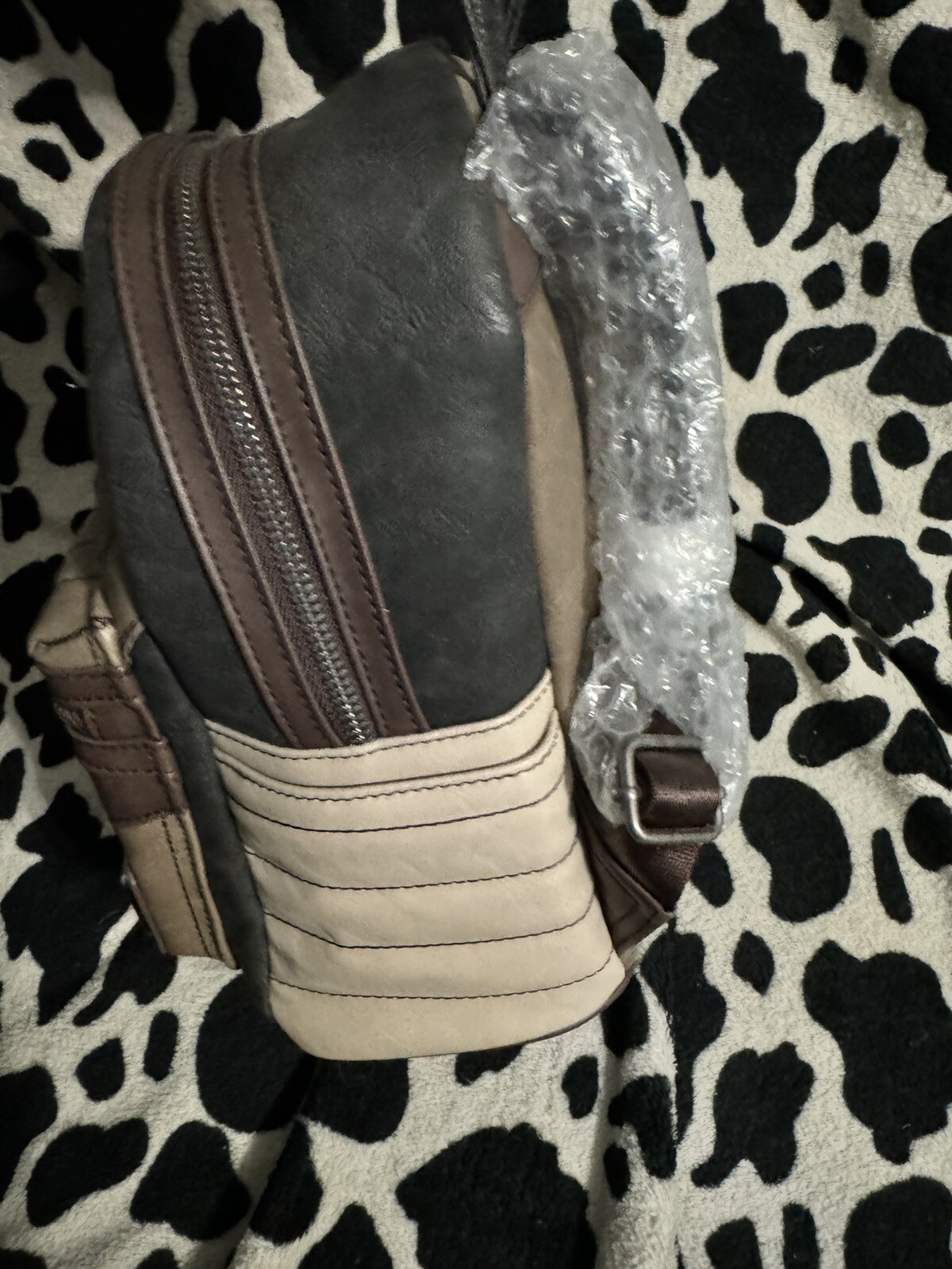 Exclusive Star Wars Loungefly Rey Cosplay Mini Backpack Heart Logo