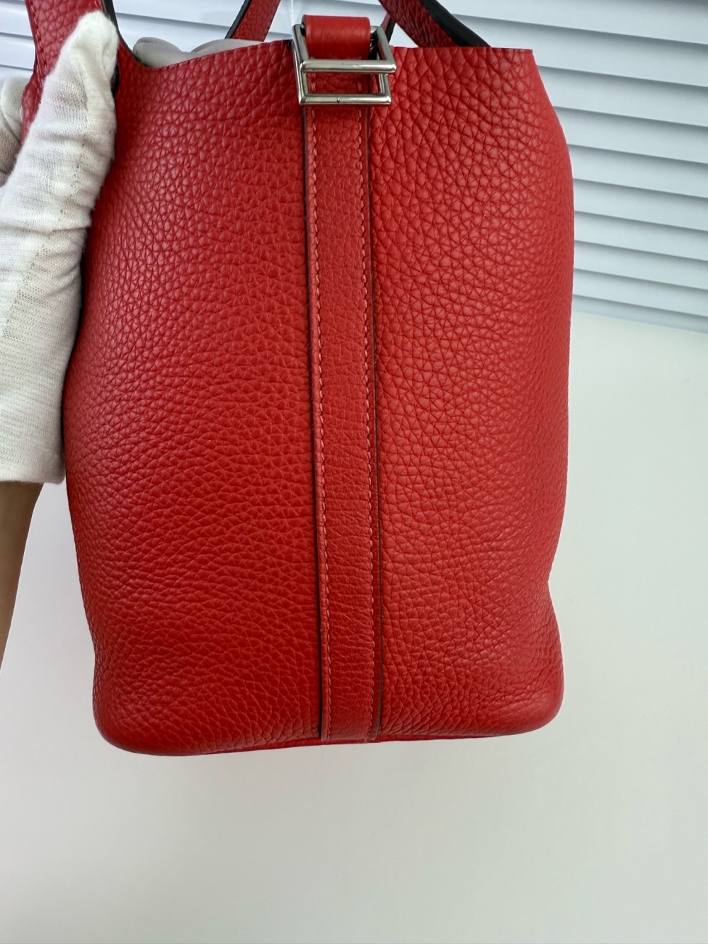 HERMÈS Picotin Lock 18 Red Togo Calfskin Gold Plated Hardware Top Handle Bag
