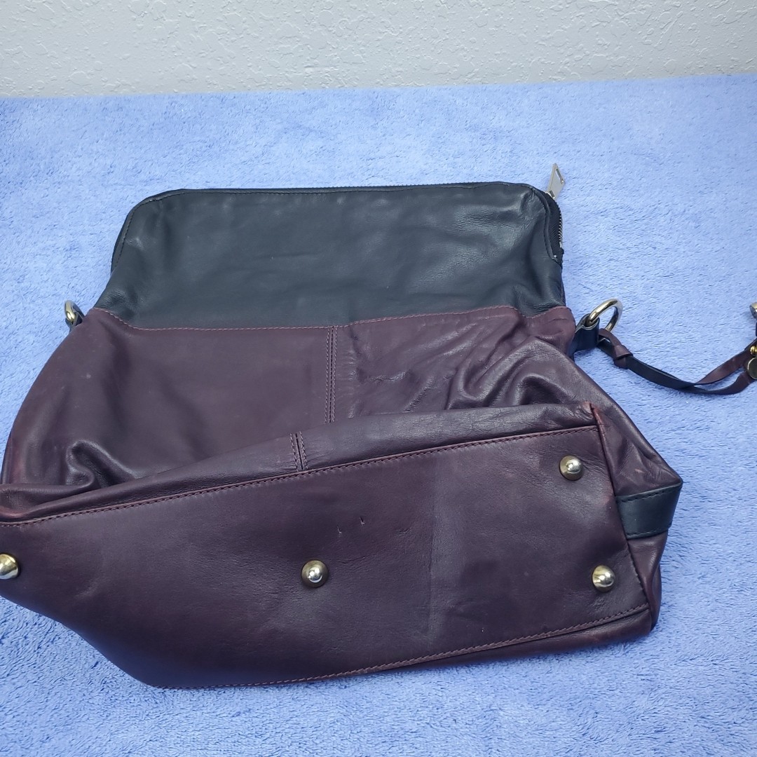 A. Bellucci Purse Burgundy Pebbled Leather Shoulder Bag Made in Italy
