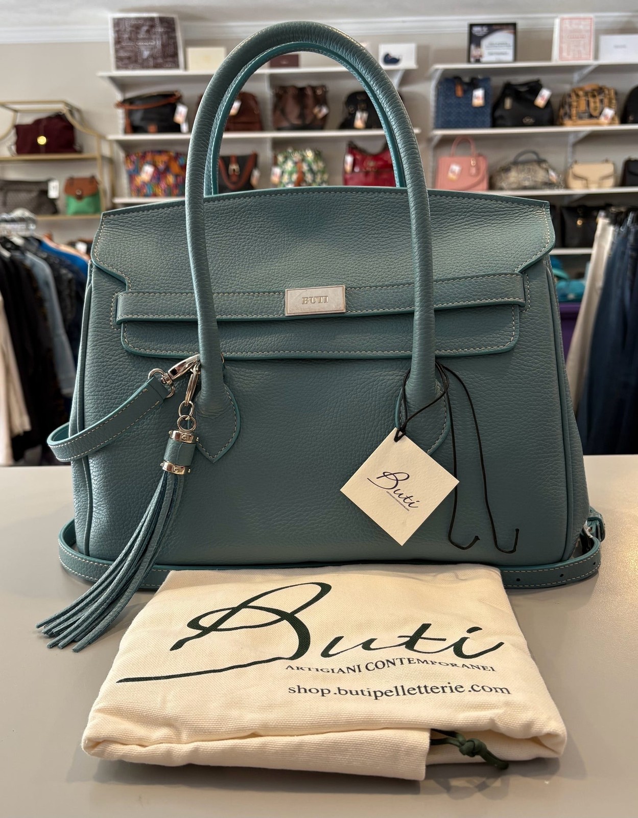 RARE NWT Buti Pelletterie Capri 30 Alce Stampato in Light Teal