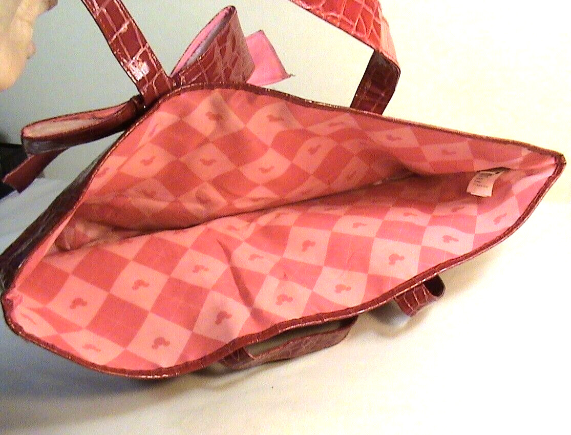 Walt Disney World Disney Parks Authentic Tote Bag Red Mickey 20″ x13 “x4”