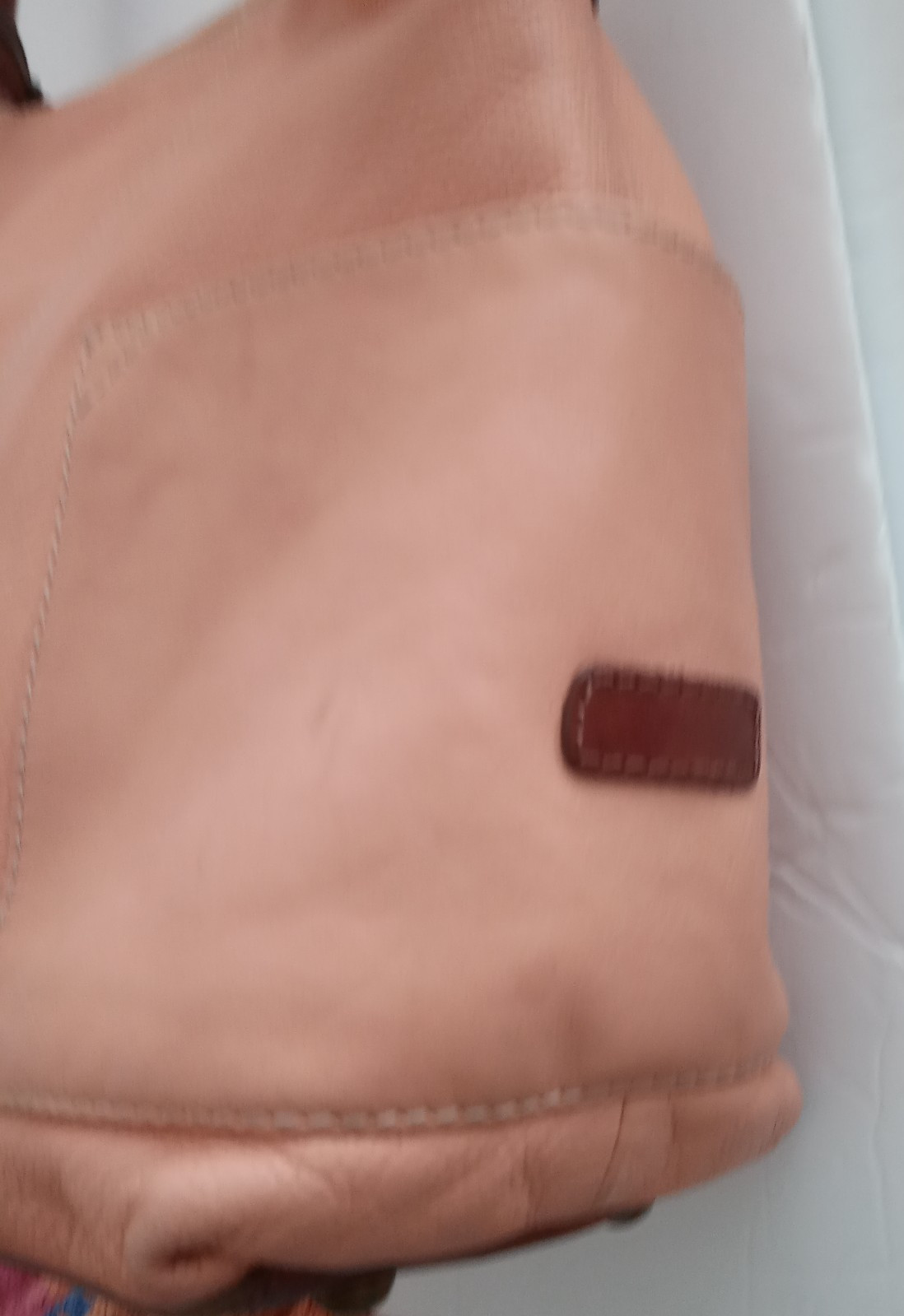 Sundance Pebbled Leather Supple Hobo Bucket Bag Side Pockets Made Italy Pink