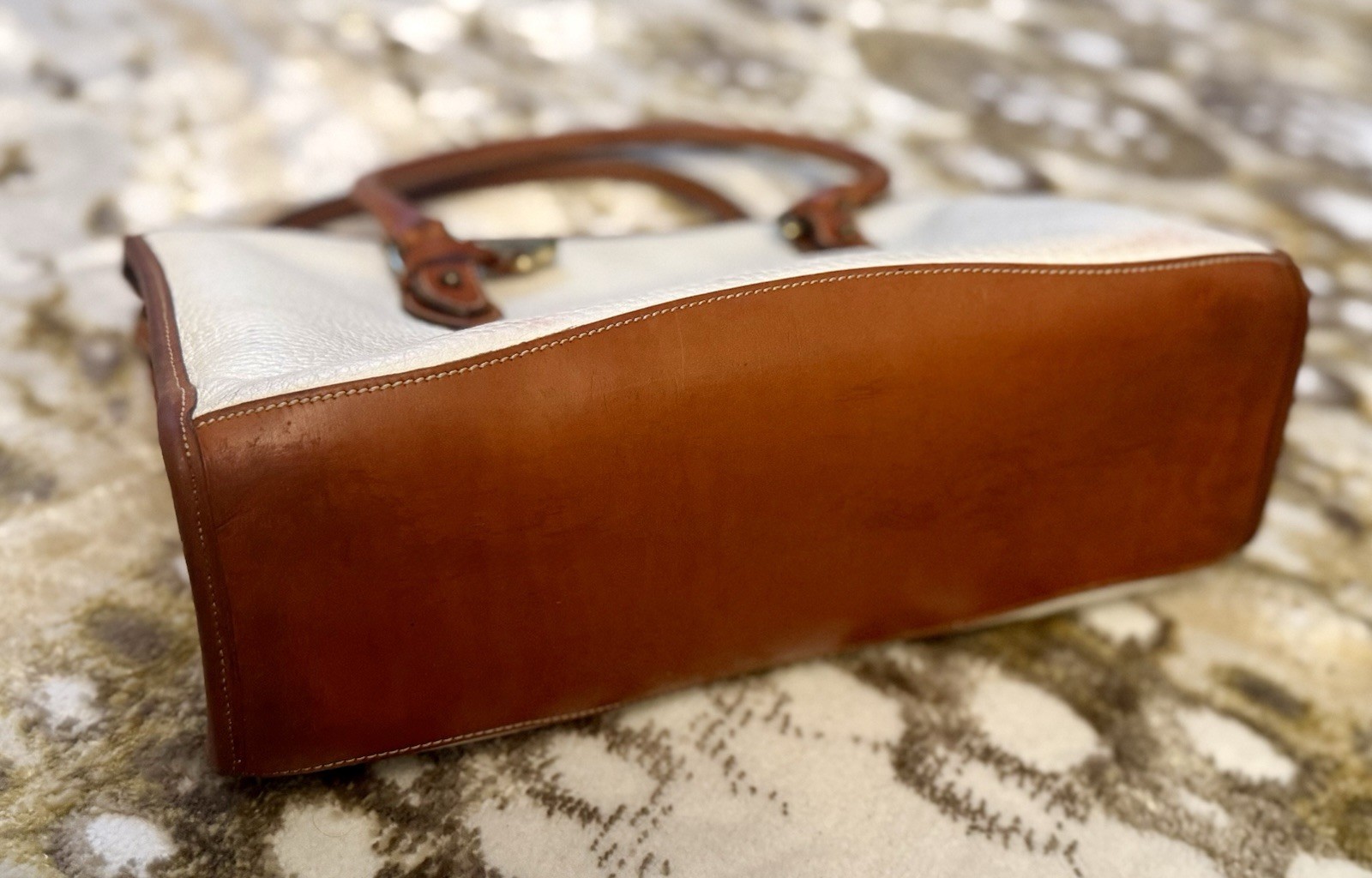 Vintage Dooney & Bourke White Brown Pebbled Satchel ’80’s ’90s Classic USA
