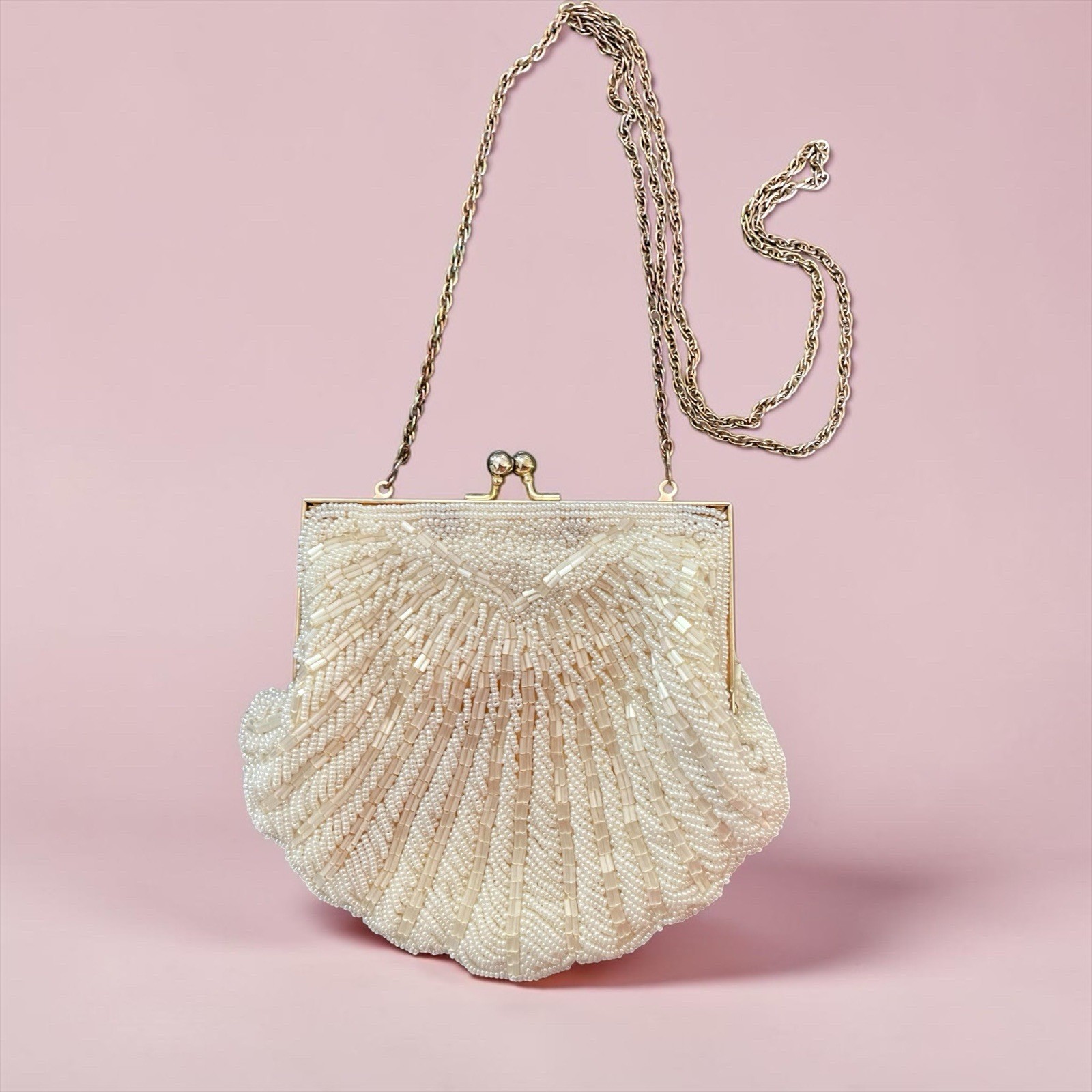 Walborg Ivory Beaded Clutch Kiss Lock Gold Chain Strap Lined Party Formal