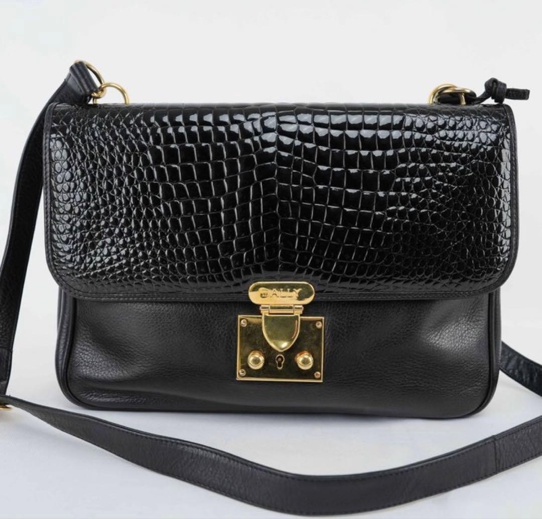 Excellent Condition BALLY Shoulder Bag Crocodile Pattern Leather Enamel with Loc