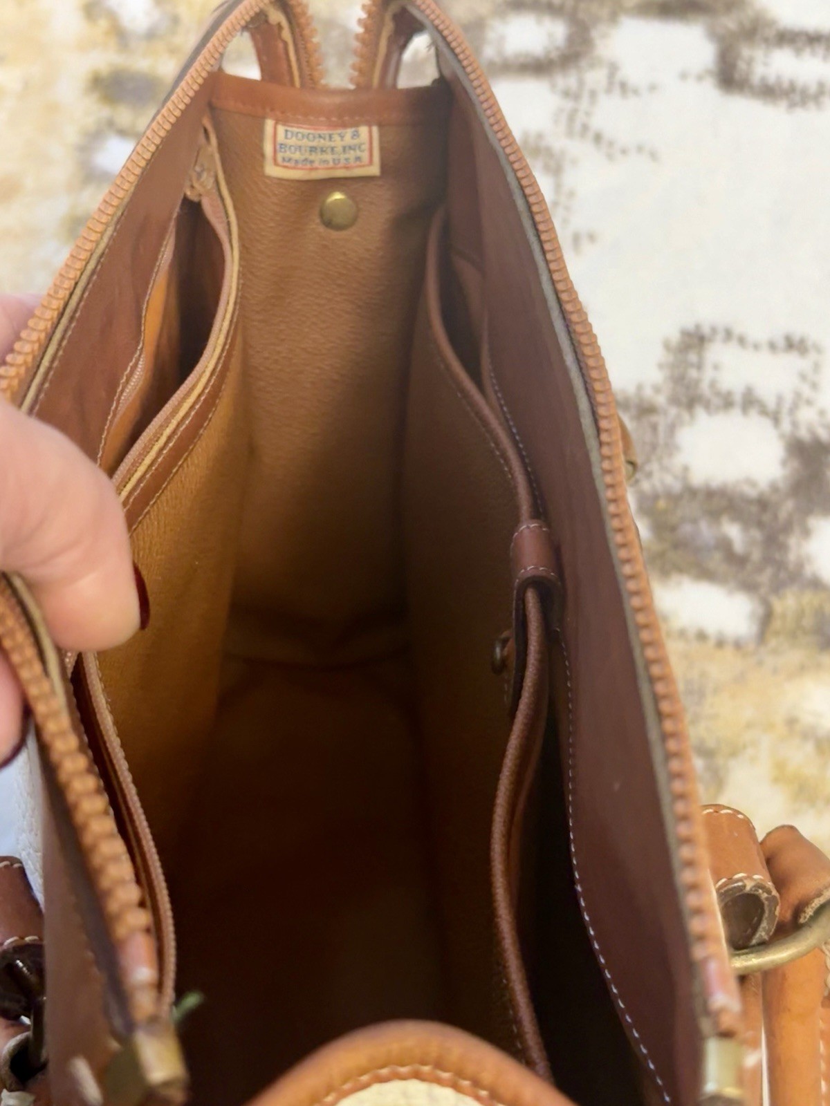 Vintage Dooney & Bourke White Brown Pebbled Satchel ’80’s ’90s Classic USA