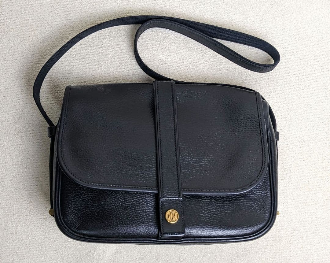 HERMES Noumea Calf Leather Shoulder Bag Black US 10.6in Gold Hardware Used Japan