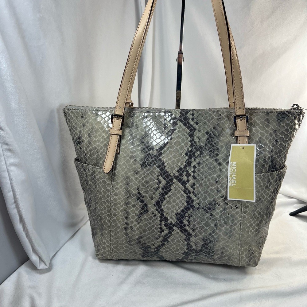 MICHAEL Michael Kors Jet Set Khaki/Gray Python Effect Leather Tote w/ DustbagNWT