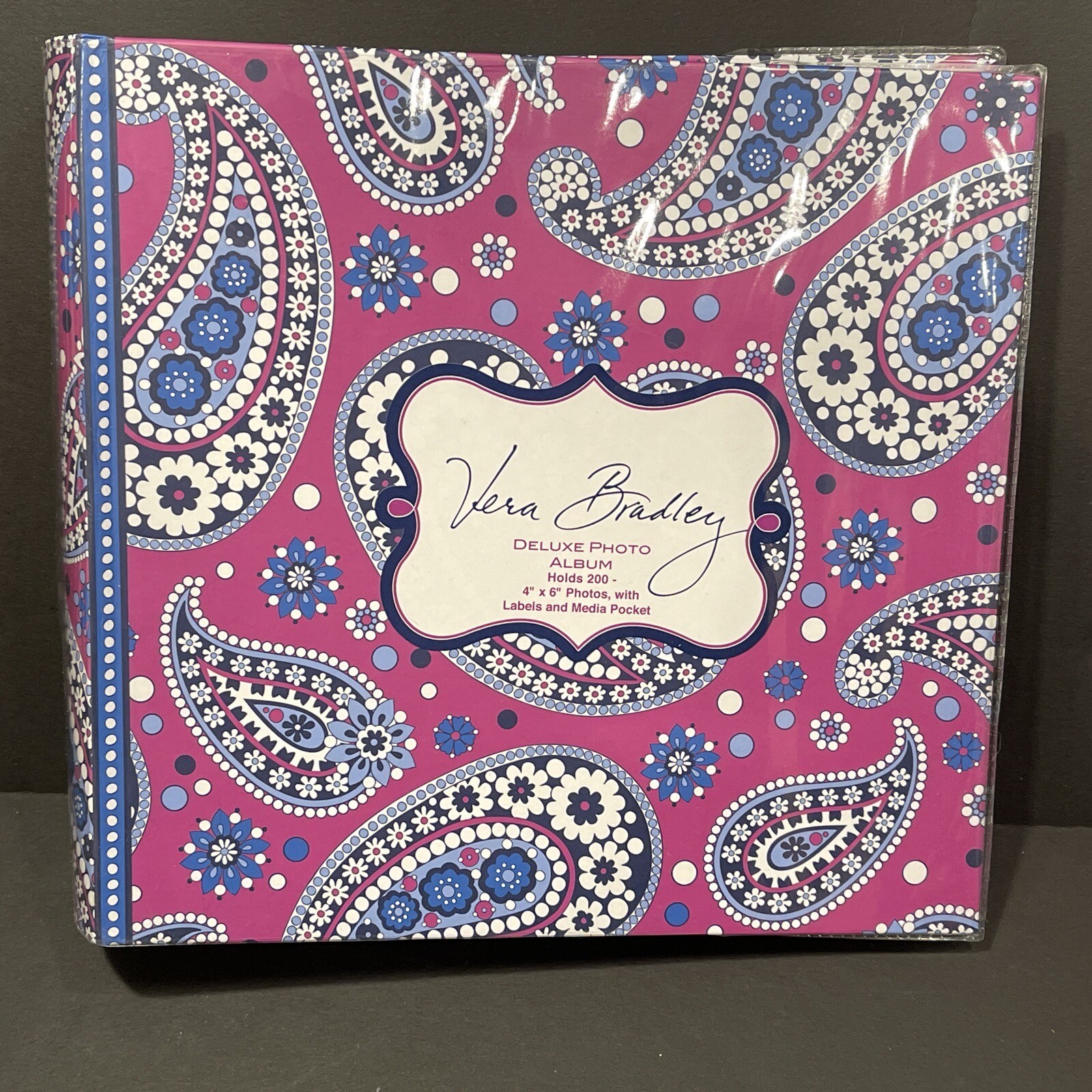 NEW Vera Bradley Boysenberry DELUXE PHOTO ALBUM (Holds 200 4×6 photo)