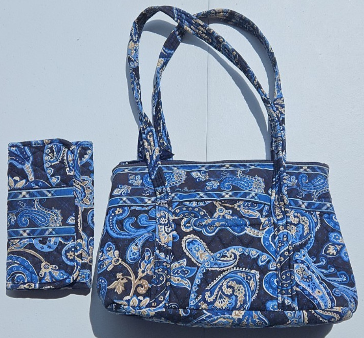 Vera Bradley Tote Bag Blue Paisley Windsor Navy Retired 2006 Wallet & Liner EUC