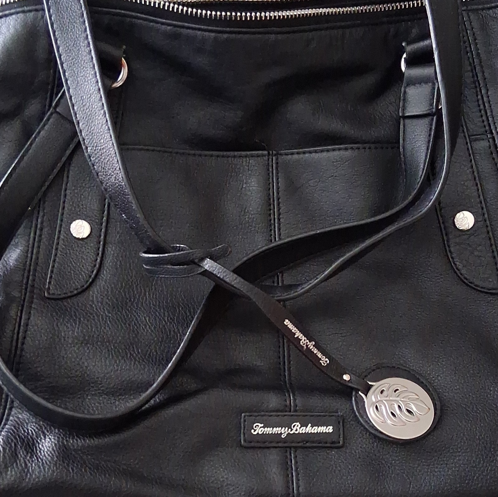 Tommy Bahama black large tote zip top charm inner pockets lined