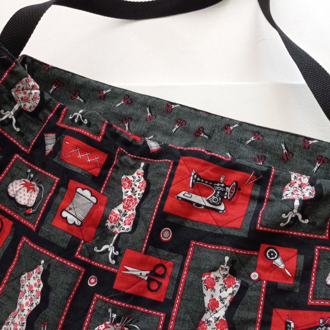 Handmade Large Quilted Sewing Tote Bag Lined Pockets Shoulder Strap