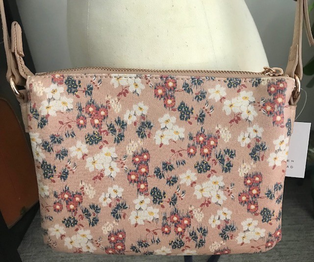 LAUREN CONRAD DESIGNER LC FLORAL DITZY PRINT TAN/BLUSH CROSSBODY HANDBAG