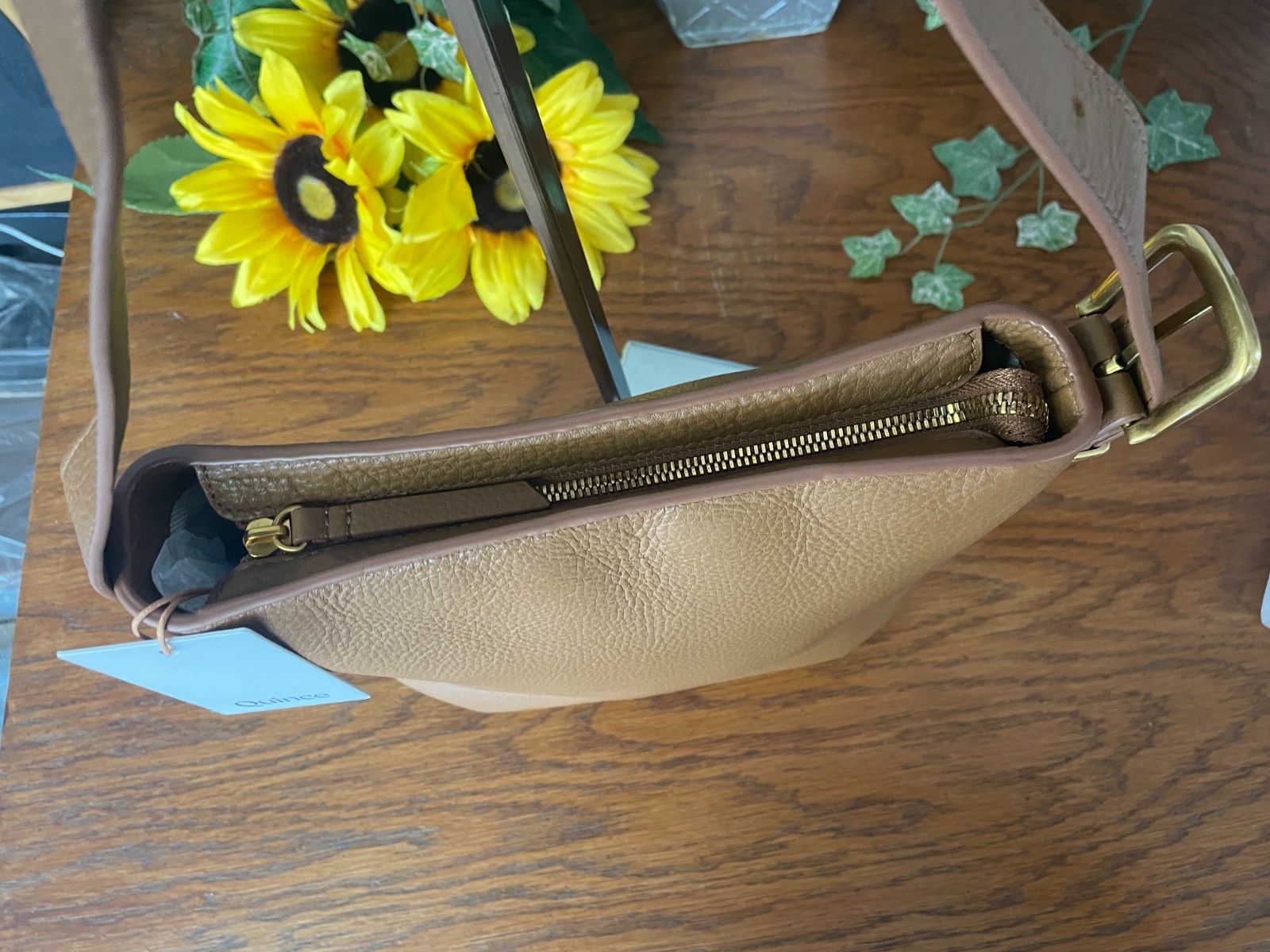 NWT QUINCE ITALIAN LEATHER BUCKET BAG CROSSBODY COGNAC HANDBAG MSRP$120 SOLD OUT