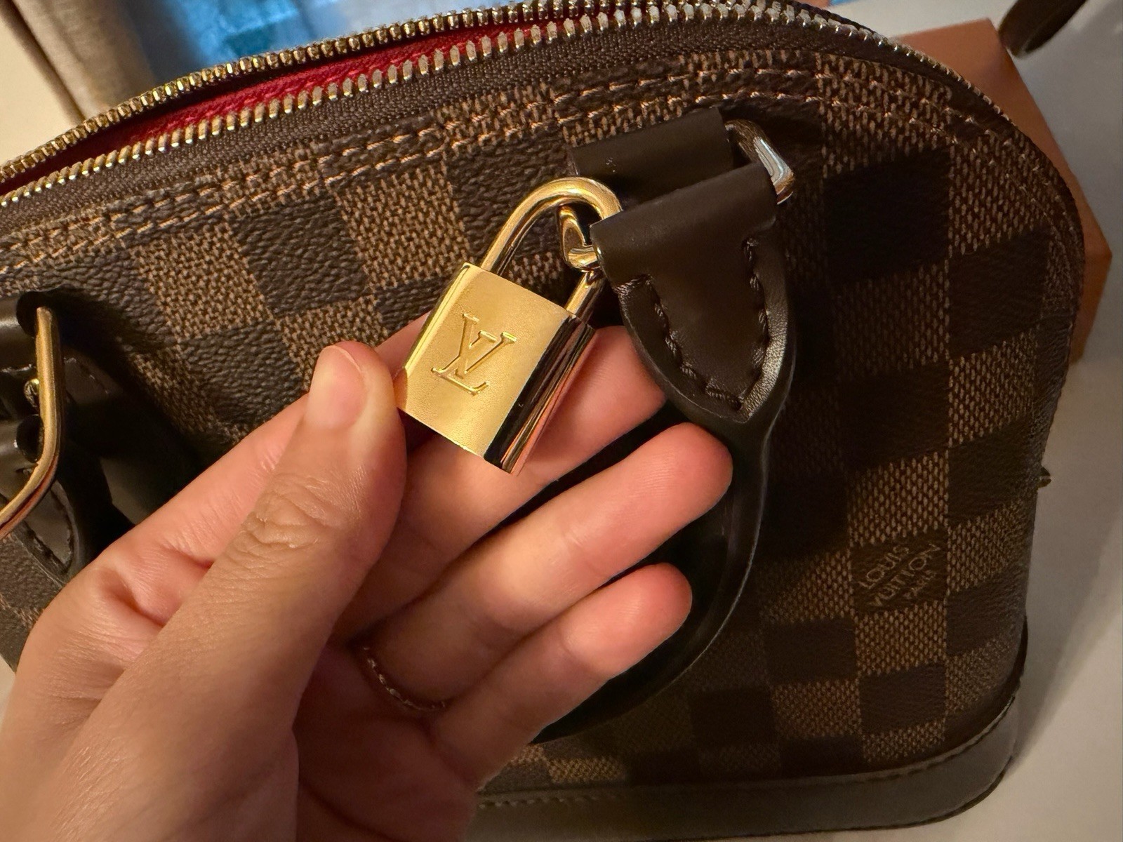 Louis Vuitton Alma BB Damier Ebene