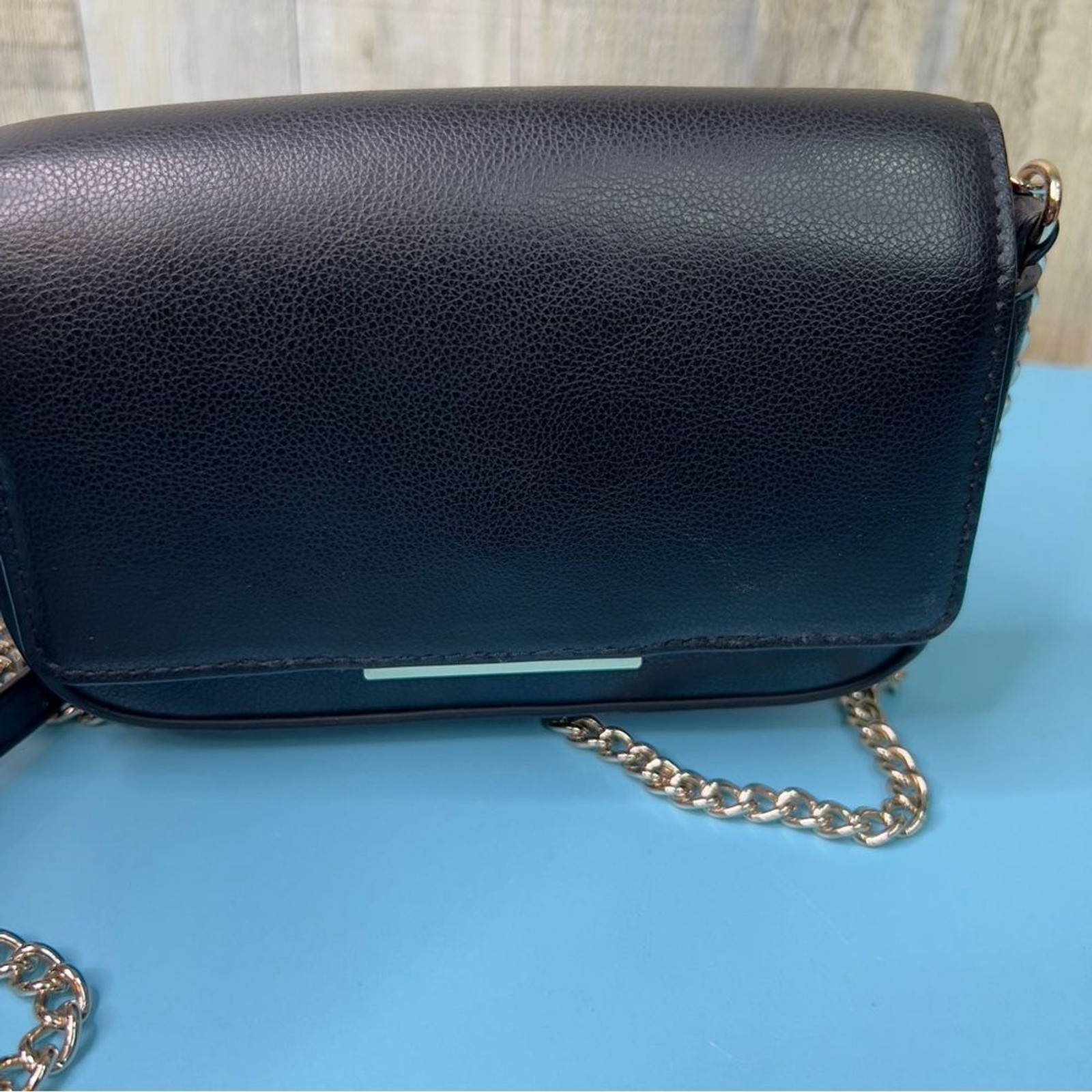 H&M Black Small Crossbody Snap Closure W/23” Drop Chain Strap 7-1/2”x4-1/2”x2”