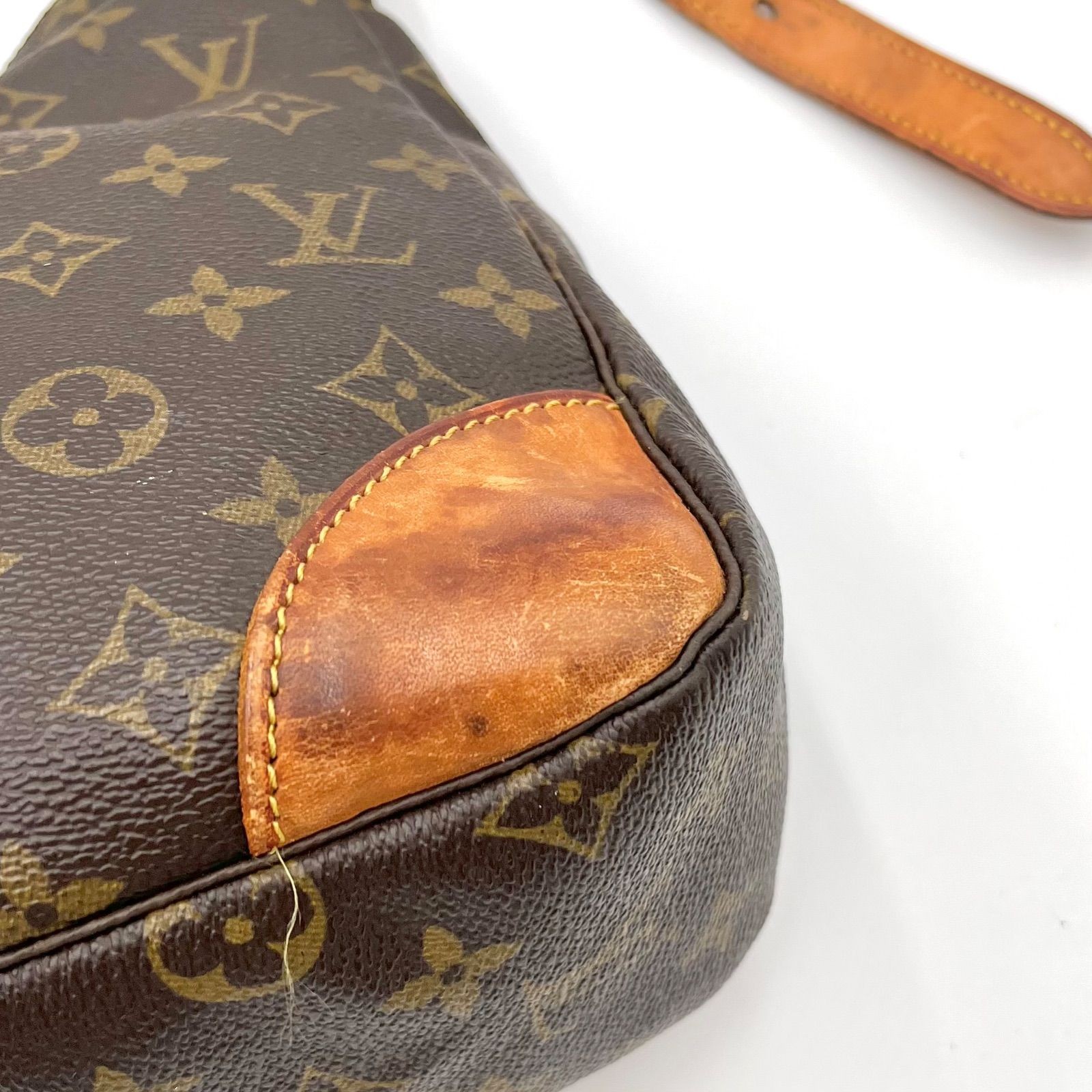 Auth LOUIS VUITTON Monogram Boulogne 30 Shoulder Bag M51265 2Y9884