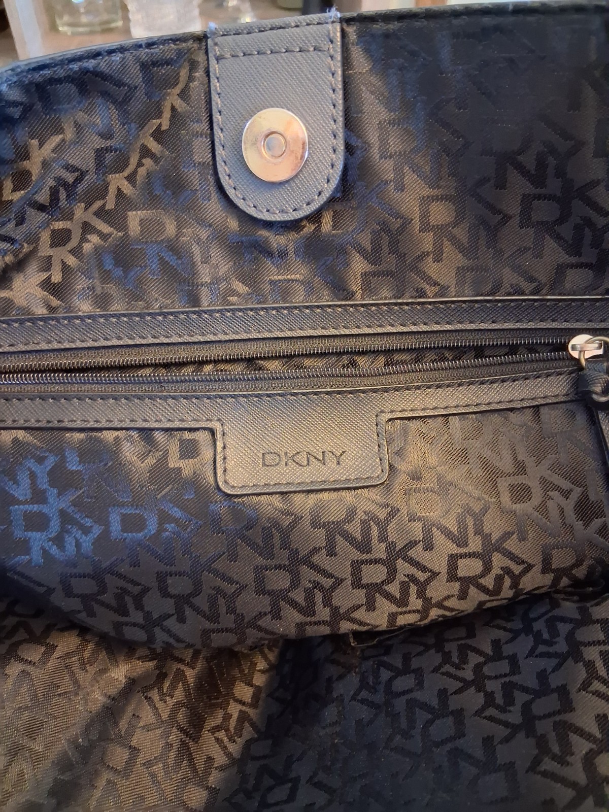 Large Tote Bag, Women’s DKNY Blue /Gray. 18 inch. LEATHER.