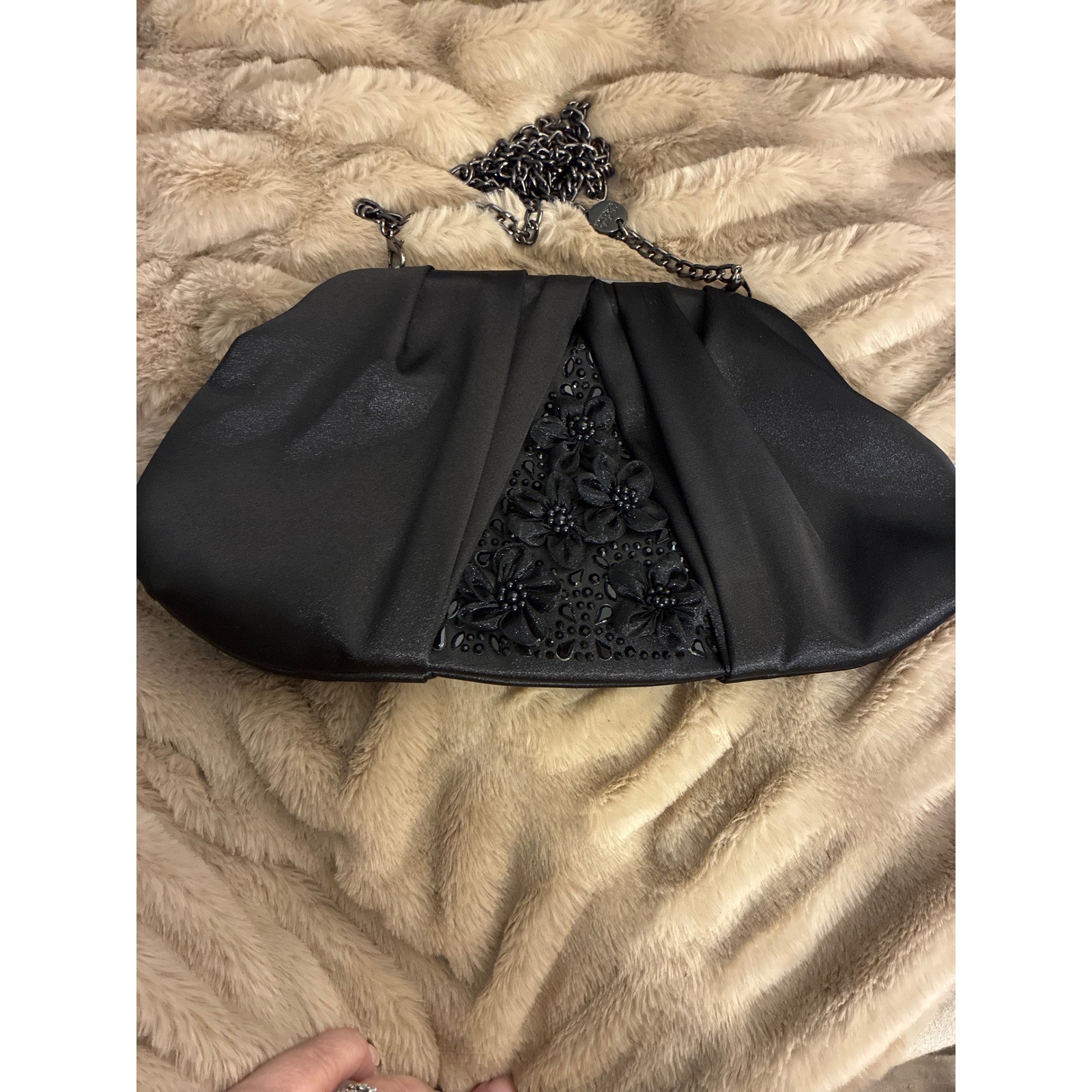Badgley Mischka Black Satin Floral Beaded Evening Clutch Bag Chain Strap Formal