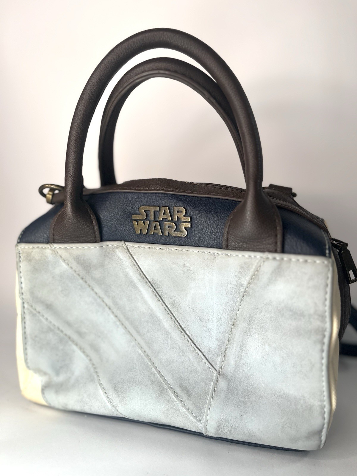 Bioworld Star Wars Women’s Purse Handbag READ