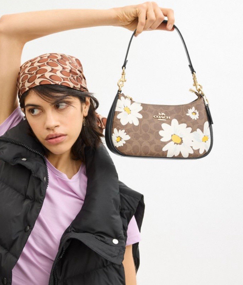 NWT COACH Teri Signature Leather Shoulder Bag With Floral Print