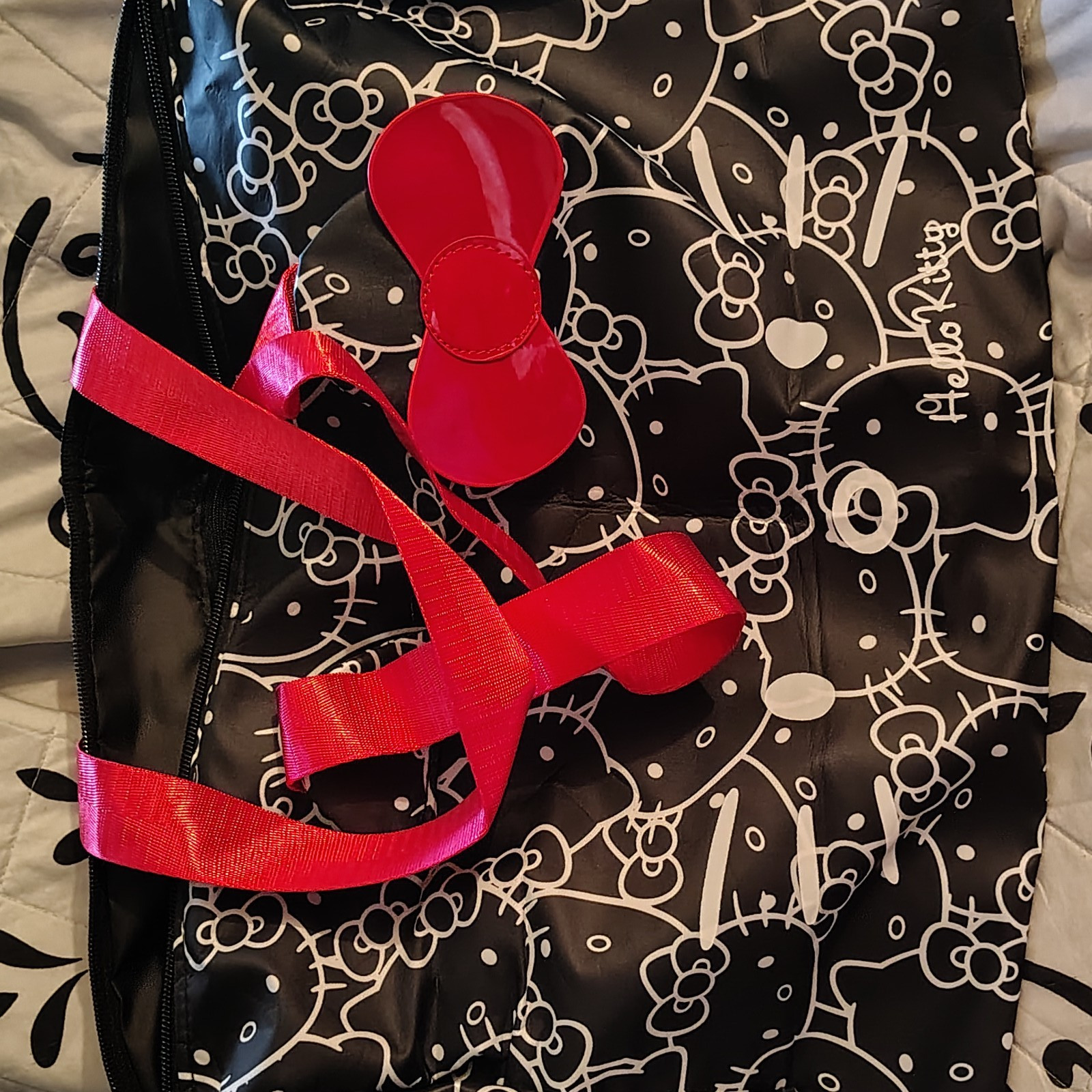 Hello Kitty Black & White Character Print Tote Bag Pink Straps Bow Charm Zip