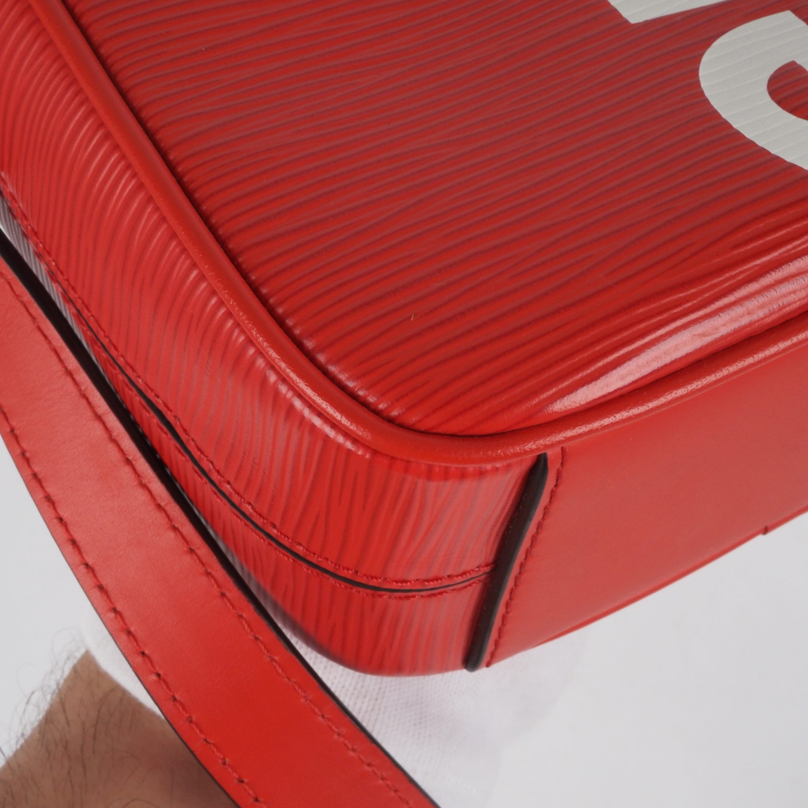 LOUIS VUITTON Supreme Danube PPM Epi Red M53434 Mint Like New Collectors RARE