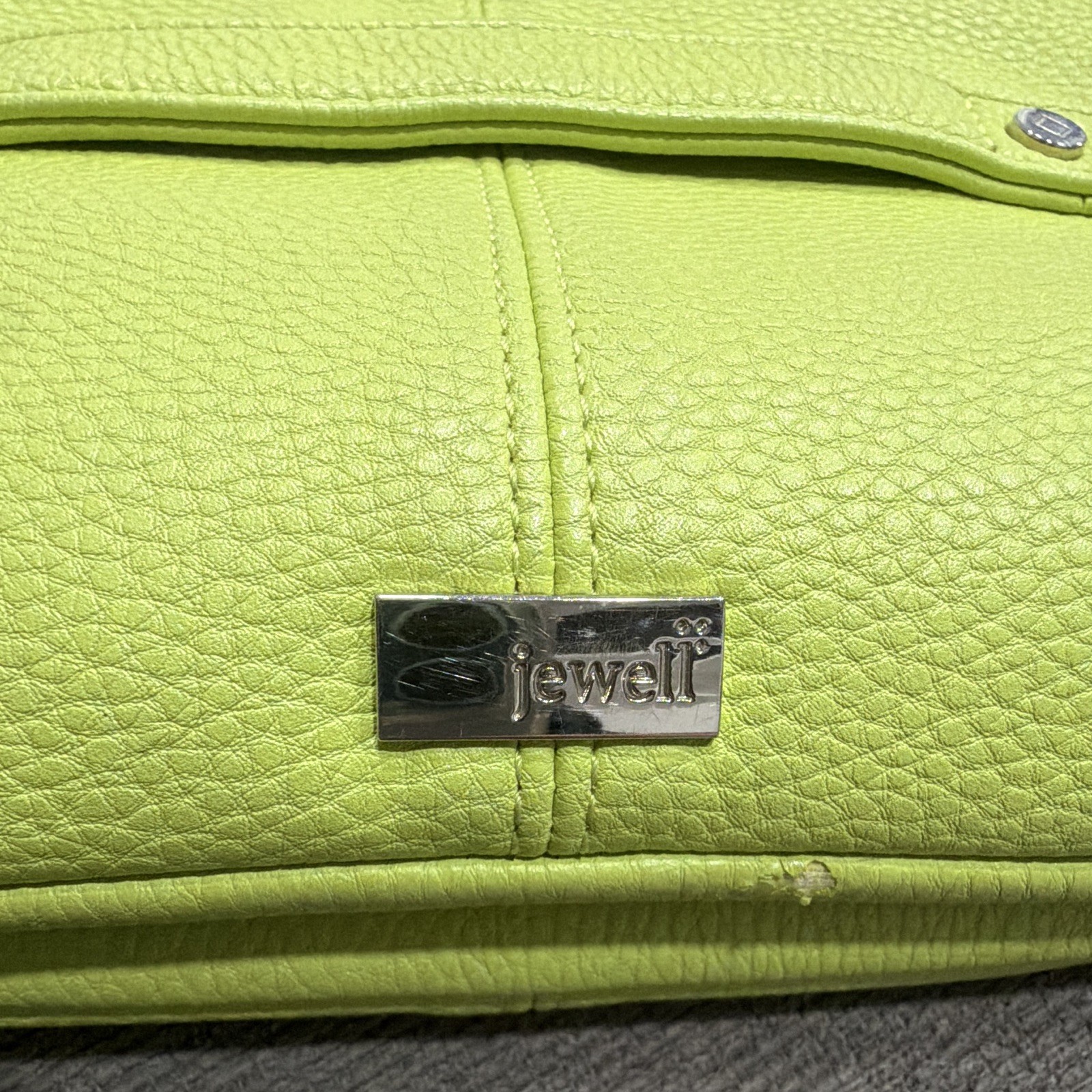 Jewell Green Pebbled Small Crossbody Zip Top Detachable Strap Inner Pockets