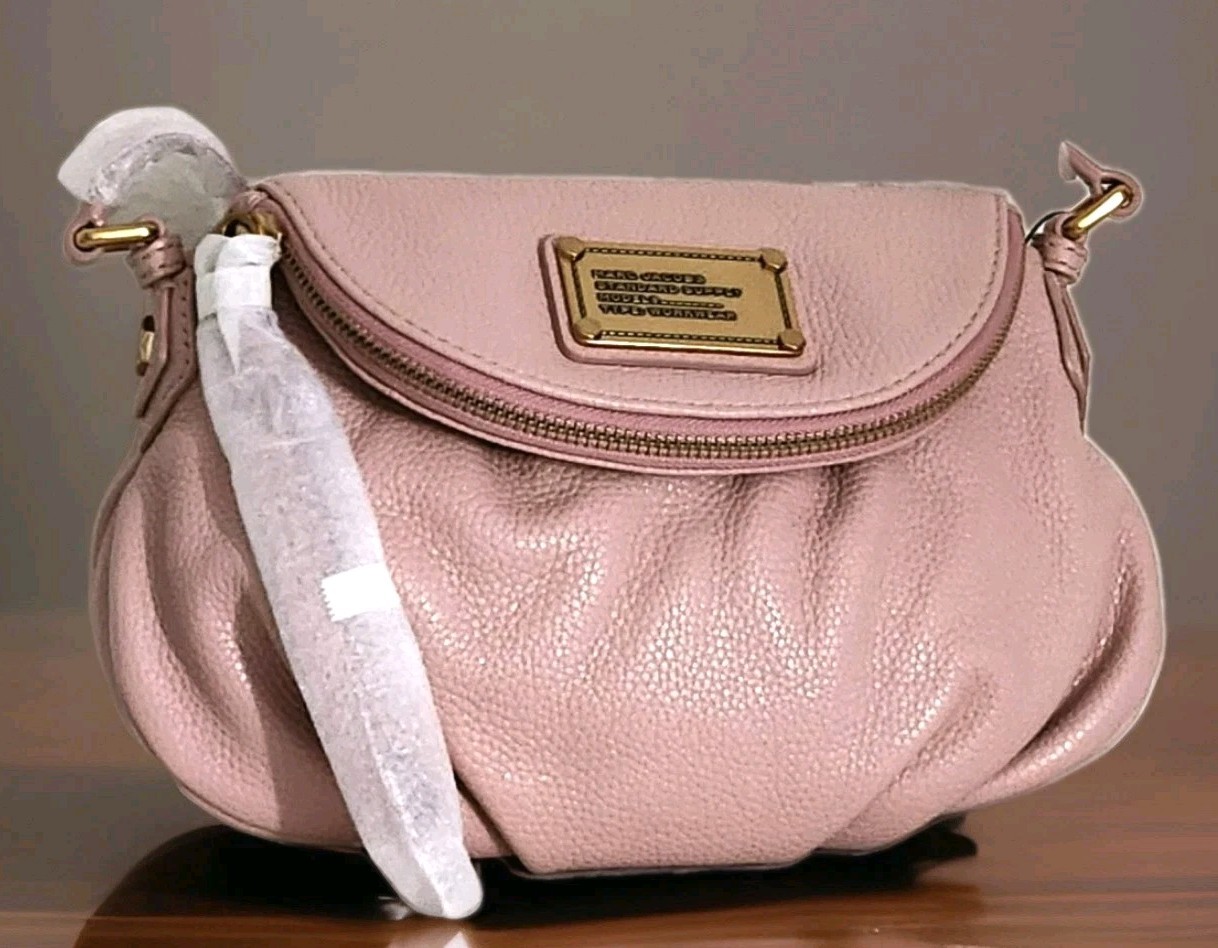 🌞MARC JACOBS CLASSIC Q NATASHA NEW ROSE PINK LEATHER SMALL CROSSBODY BAG🌺NWT!