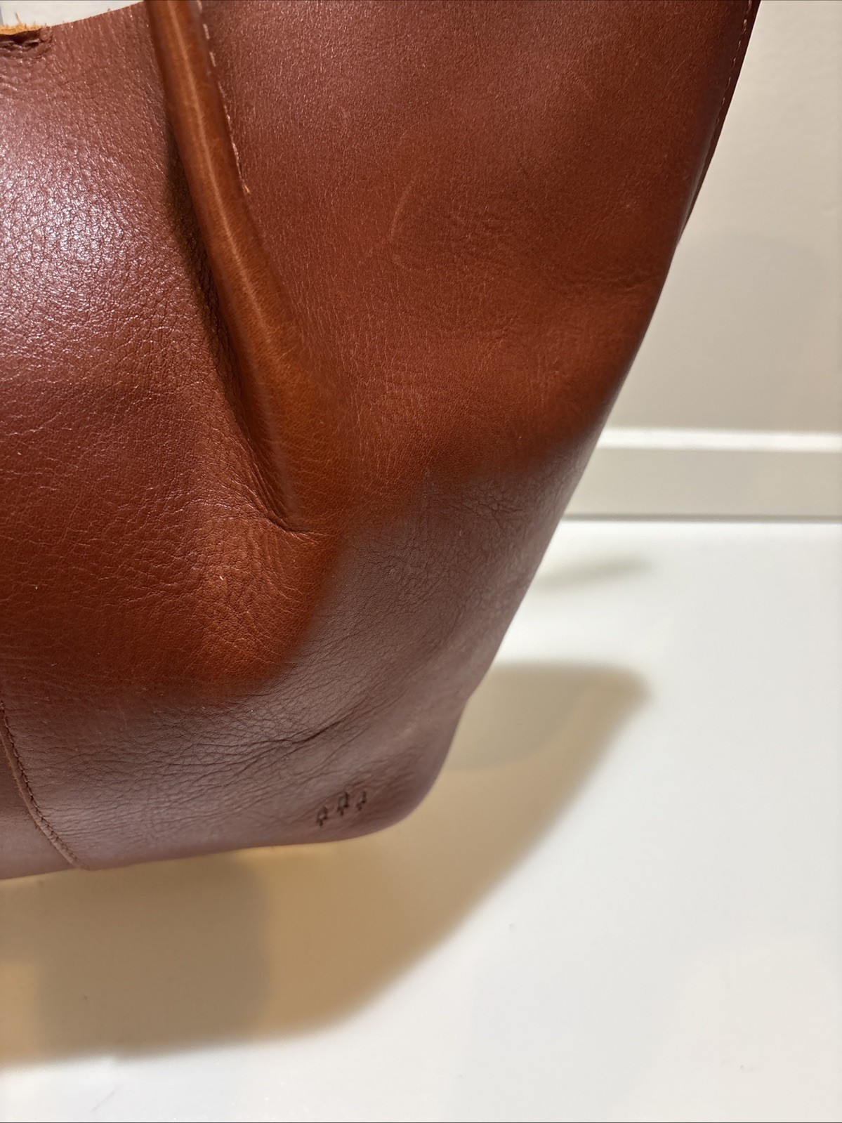 Portland Leather Goods Large Devan Bucket Tote in Chestnut
