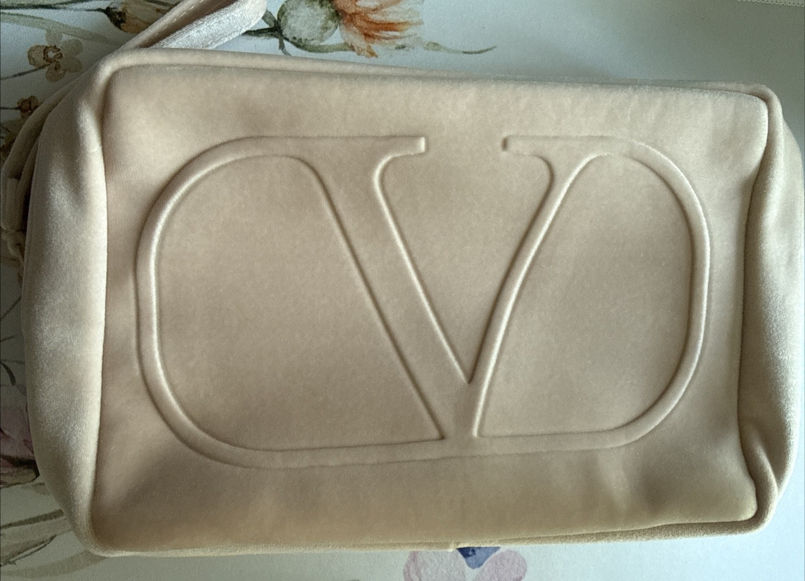 Valentino Beauty Velvet Makeup Bag Pink Beige Blush Zipper Pouch Clutch Large