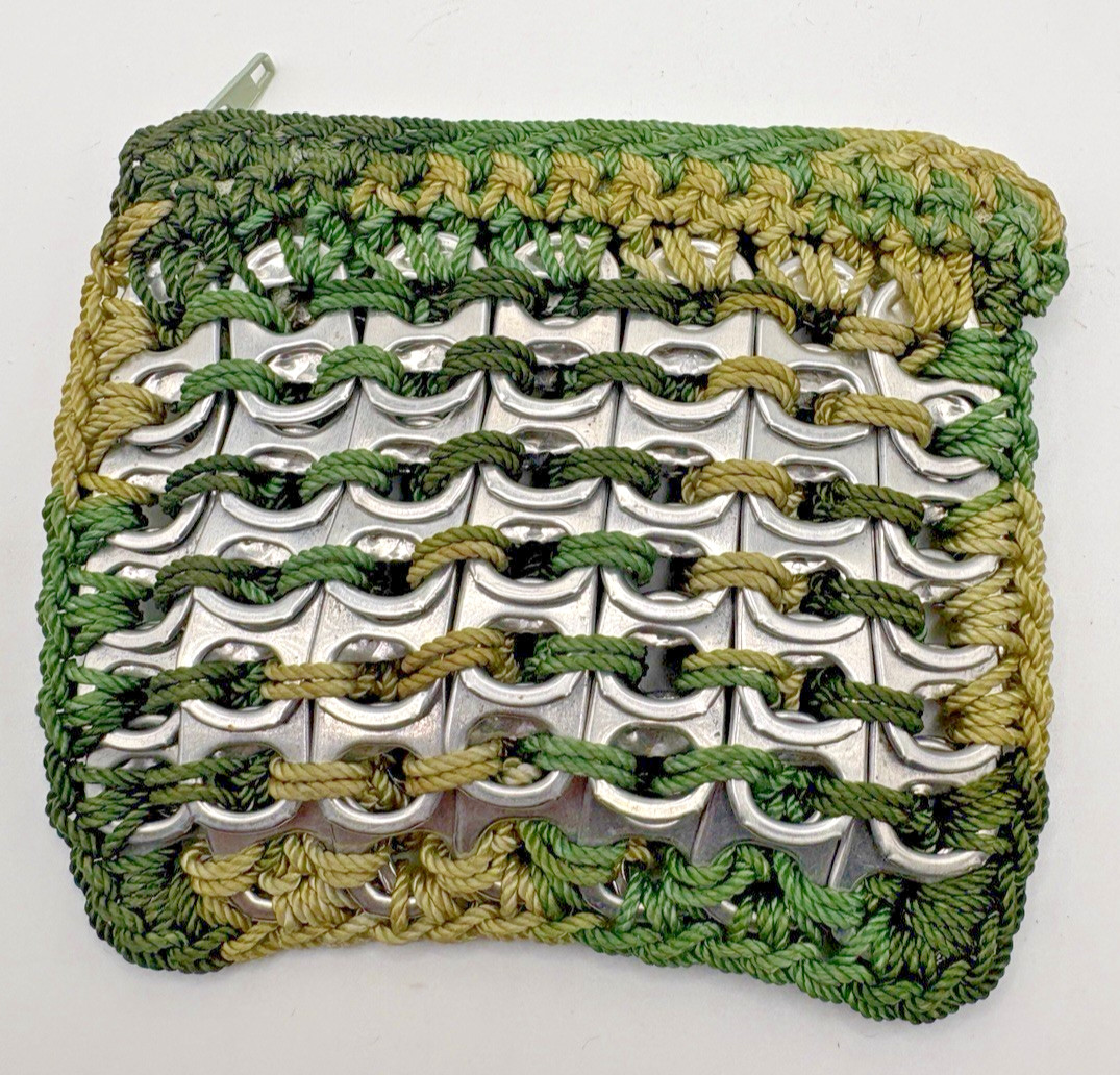 Artisan made Upcycled Soda Pop Pull Tab Zip Clutch Bag Pouch Green Urban Purse