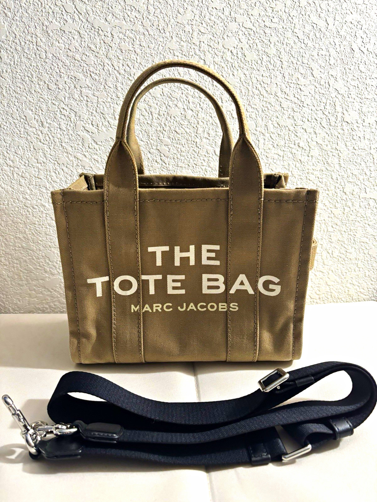 Marc Jacobs The Tote Bag Small Beige Zip Satchel Top Handle Detachable Strap