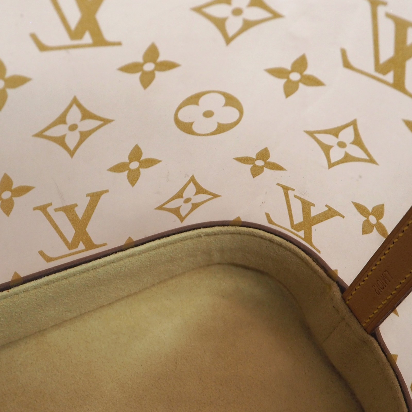 LOUIS VUITTON Monogram Clear Vinyl Cabas Ambre PM Shoulder Tote Bag #39 Rise-on