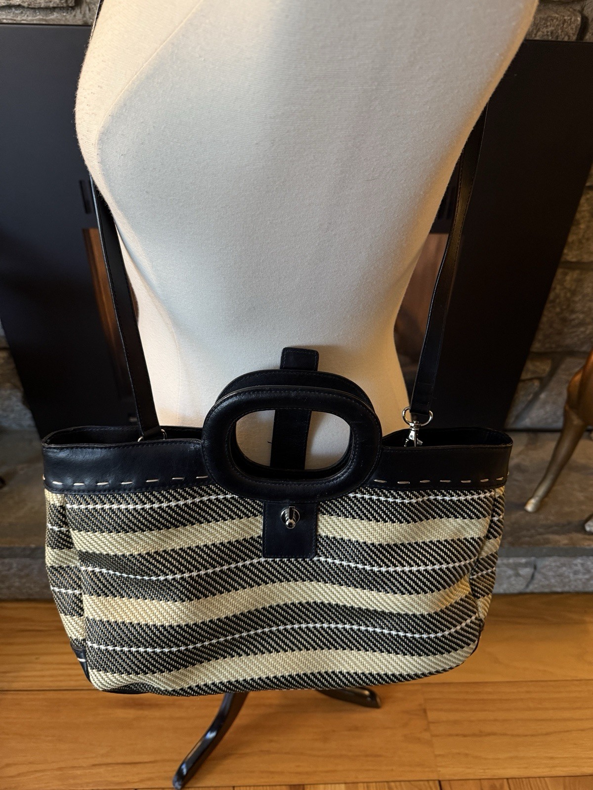 Valerie Stevens Women Black And Cream Satchel Handles Crossbody Leather Trim
